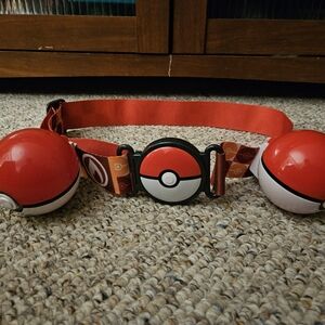 Pokemon Fire Type Toy Belt With 2 Pokeballs